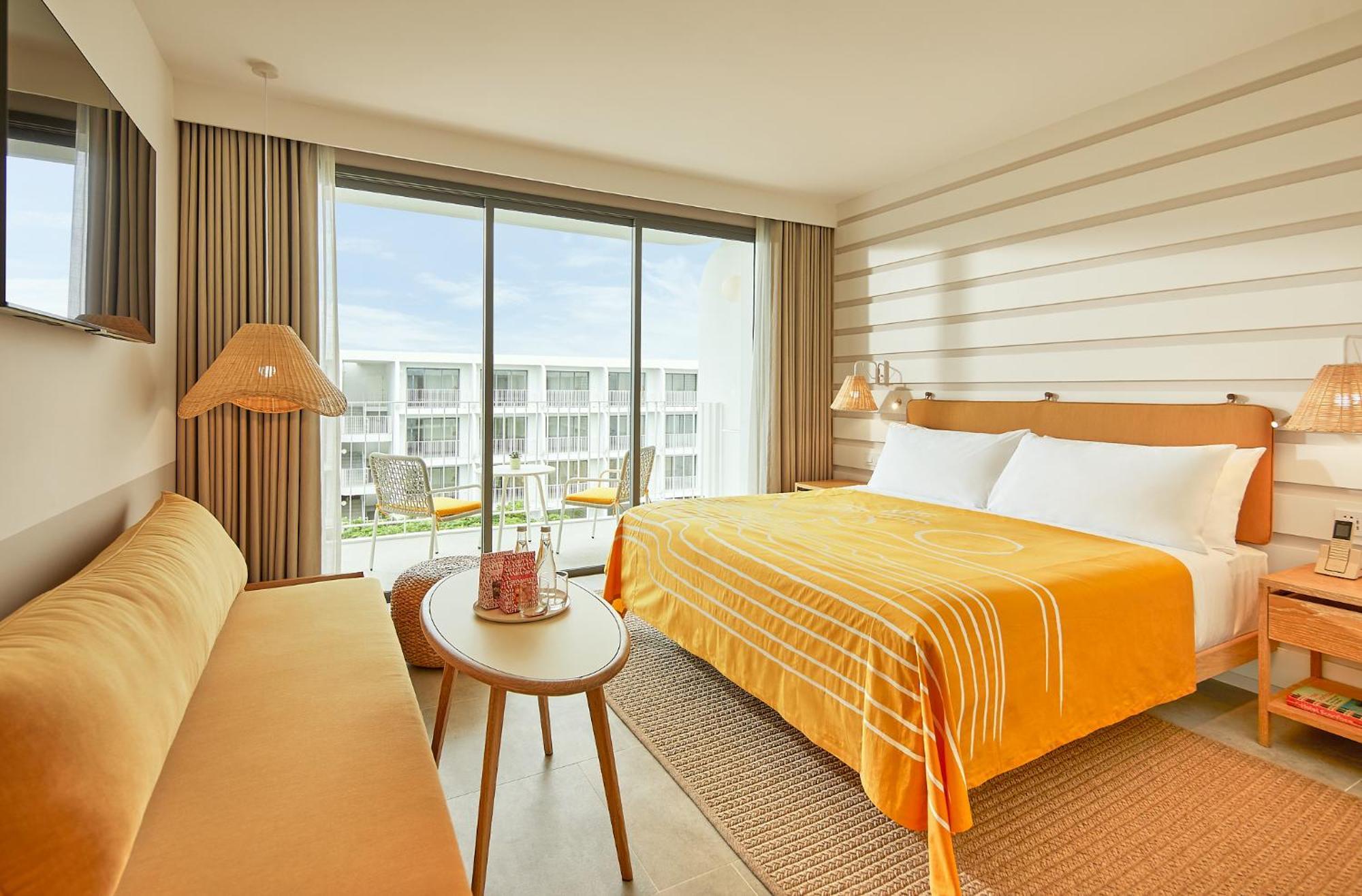 The Standard, Station touristique Hua Hin